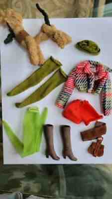 Vintage Barbie 1972 EXTREMELY RARE Put-Ons 'n Pets 10 Piece Ensemble