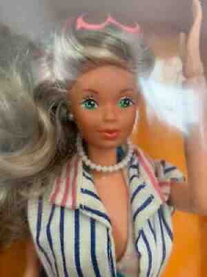 Viky doll COR DO VERAO friend of Barbie Steffie face foreign Estrela Brazil MIB
