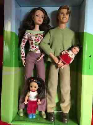 Barbie Happy Family Neighbors, Complete Family