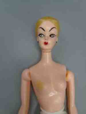 Vintage HP 18" Doll Barbie Clone Bild Lilli Look-A-Like Hong Kong British Patent