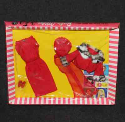 Barbie #1640 1965 MOC Barbie Matinee Fashion MIP MIB