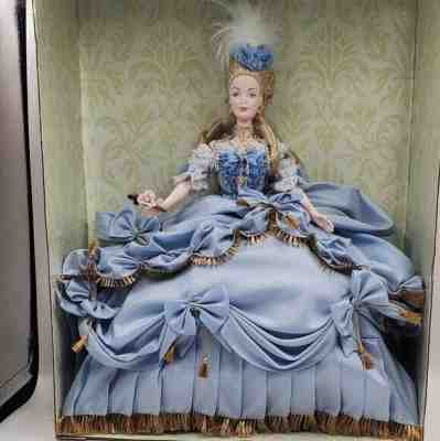 2003 MARIE ANTOINETTE Women of Royalty gold Edition VERY RARE Barbie Doll NRFB
