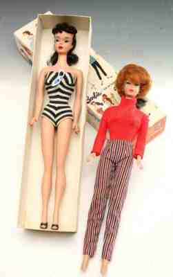 VINTAGE BARBIE DOLL 1960 PLUS BUBBLECUT TITIAN CLOTHES ACCESSORIES *NO RESERVE*!
