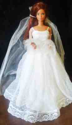 BARBIE ESTRELA DOLL VIKY FESTA DE CASAMENTO BARBIE'S FRIEND 90'S BRAZIL