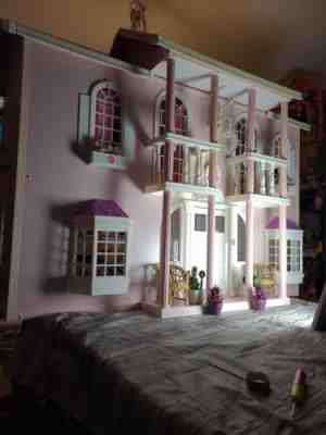 Barbieâ??s Magical Mansion House VINTAGE retro best Barbie Dreamhouse