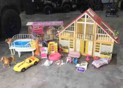 HUGE Vintage 1978 Yellow BARBIE DREAM HOUSE W/Box Furniture Pool Corvettes Horse