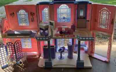 2001 Mattel Barbie Grand Hotel