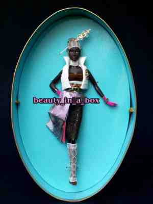2007 MATTEL BYRON LARS COCO BARBIE CHAPEAUX COLLECTION GOLD LABEL K7940 NIB