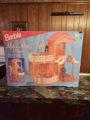 Barbie Pink N Pretty Doll House Damaged Box Mattel 11418 New Old Stock