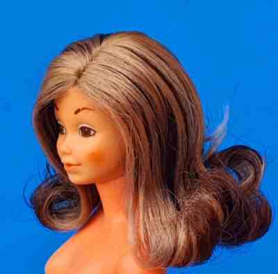 Vintage Barbie VALERIE MODELO frosted hair doll & Outfit Mexico 1978 by CIPSA