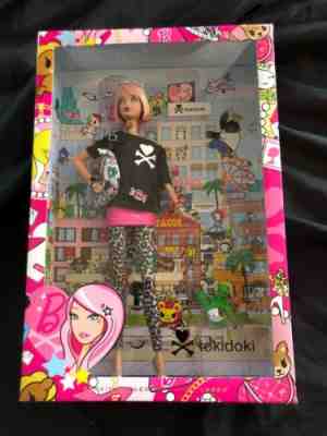 Tokidoki Barbie Collector Gold Label T7939 2011 NRFB MINT CONDITION