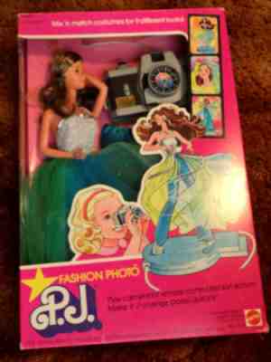 1977 BARBIE FASHION PHOTO PJ 2323 NRFB!