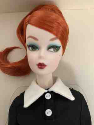 2016 Paris Festival CLASSIC BLACK DRESS SILKSTONE BARBIE NRFB Platinum LE 350!