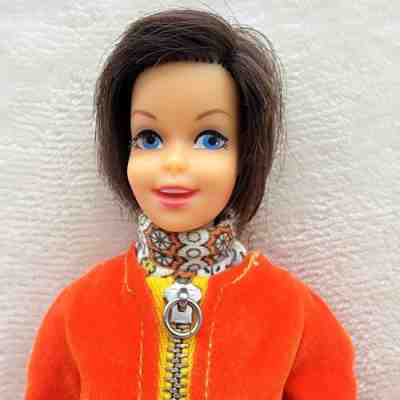 Brunette TNT Casey #1180 HTF Suited for Shorts #3283 Francie Outfit Mod Barbie