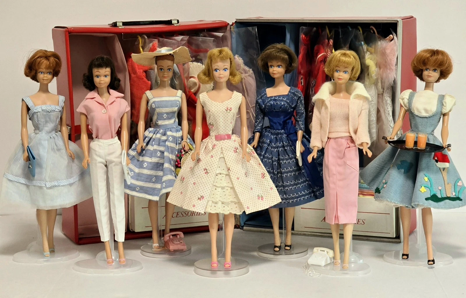 Vintage Mattel Barbie Friend Midge Doll LOT w/Clothes Accessories & Case
