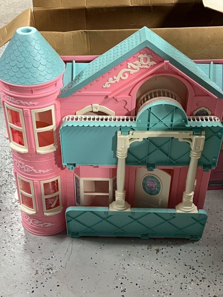 Vintage 1995 Barbie Folding Victorian Dream House