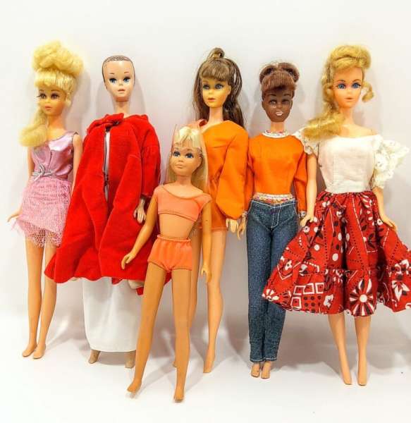 Vintage Miss Barbie Francie Grow Hair Mod Barbie tlc lot