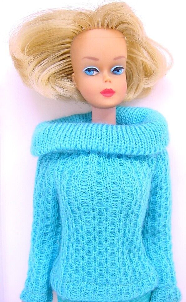 1965 BLONDE SIDE PART AMERICAN GIRL BARBIE DOLL #1070 in PHOTO FASHION SET #1648