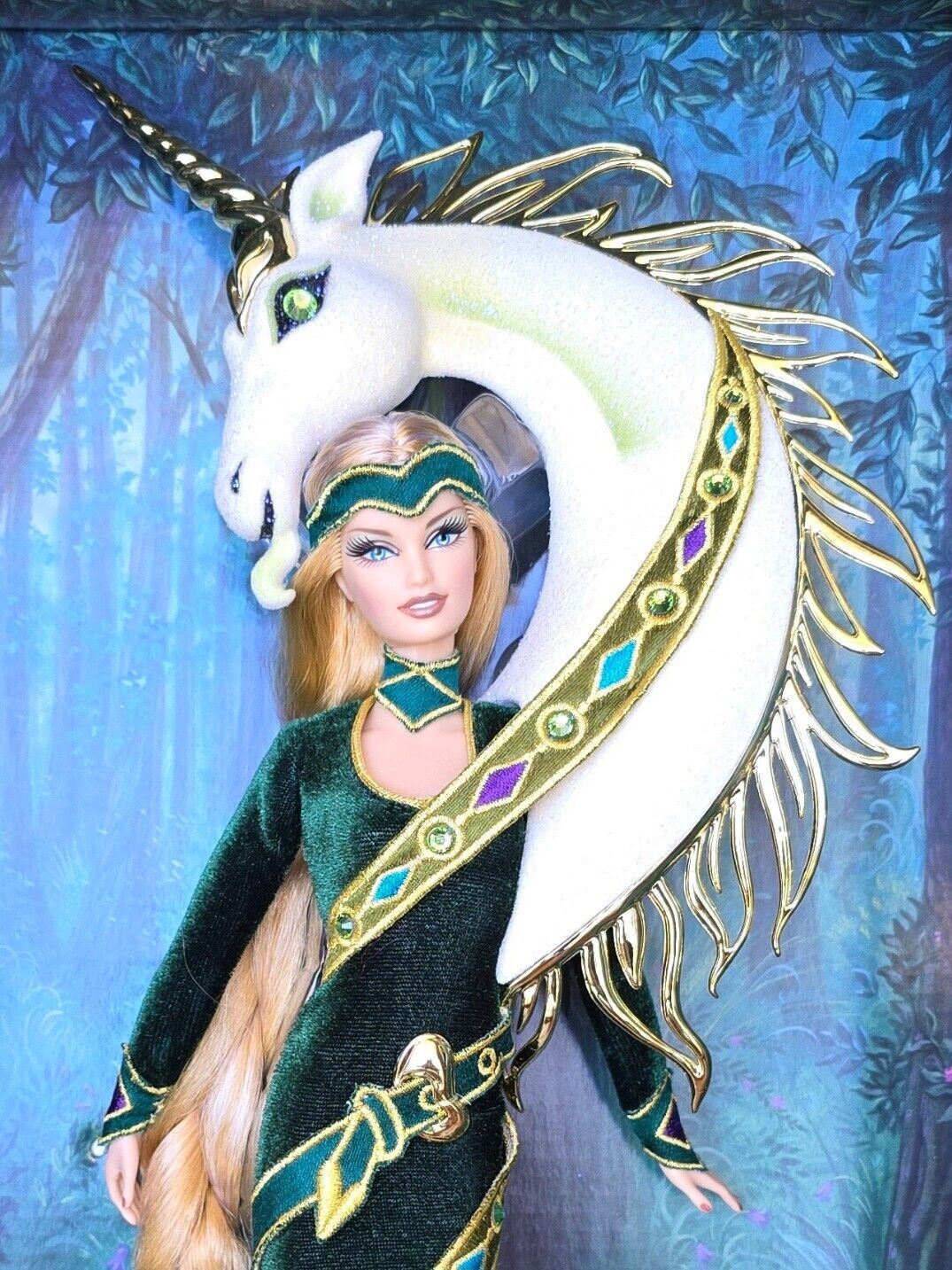 Barbie Lady of the Unicorns By Bob Mackie 2007 Gold Label Collector K7971