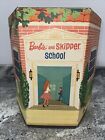 VINTAGE BARBIE Barbie and Skipper doll School, Original. Gorgeous Condition
