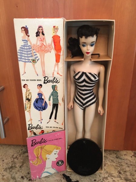 New ListingVintage #3 Ponytail Barbie Doll 1960. 100% All Original with Blue Eyeliner.