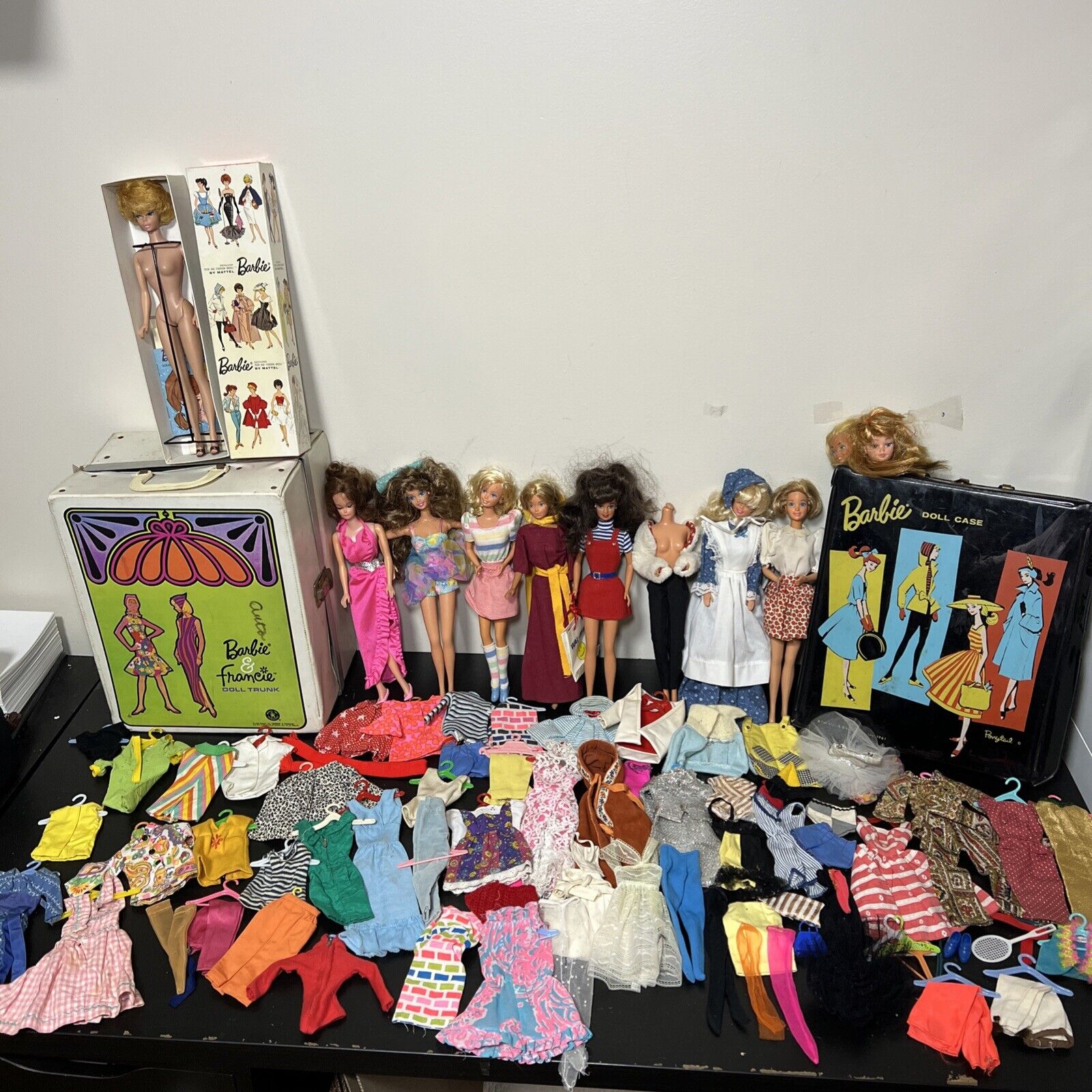 HUGE Vintage Barbie Mattel Lot, Case, Dolls, Clothes, Shoes, Accessories, 1960s