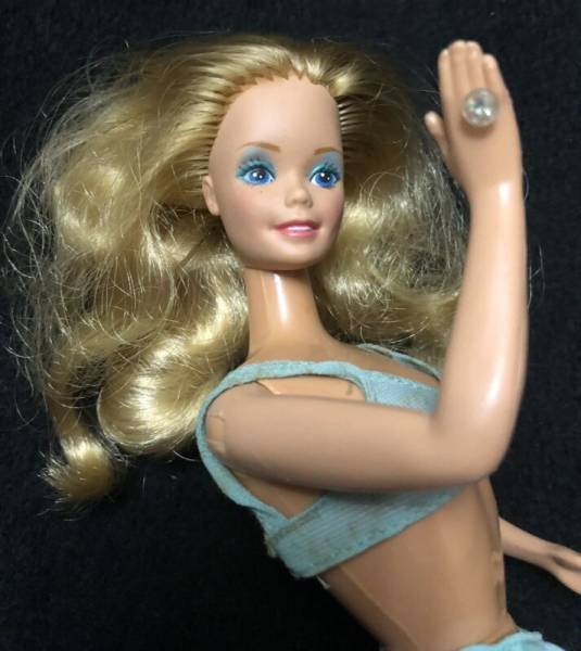 1966 Twist n Turn Blonde Barbie w/Bendable Legs & Engagement Ring ? Malaysia  ?