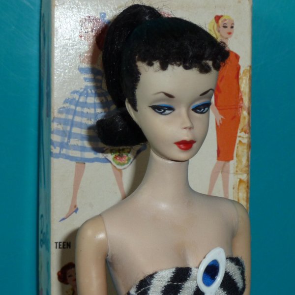 ORIGINAL VINTAGE 1959 #1 BRUNETTE PONYTAIL BARBIE DOLL WITH ALL ORIG FACE PAINT