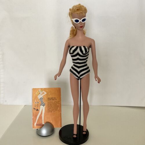 Early  1960s  Barbie Mattel Ponytail Doll with Accessories