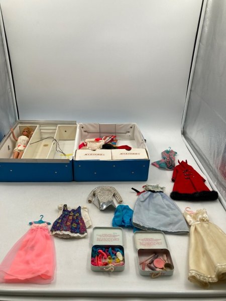 1969 Vintage Barbie Doll Lot W/ Accessories Clothing & Blue Storage Case