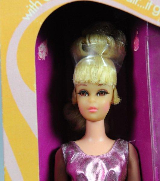 Vintage 1971 Mattel 1074 Growing Pretty Hair Francie With Box