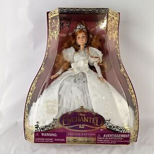 Disney Enchanted Giselle Doll Special Edition Bride Wedding Gown Barbie Size HTF