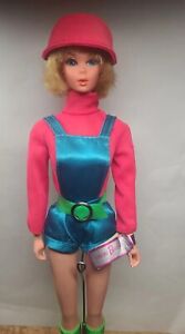 RESERVED VINTAGE 1972  TALKING BUSY HANDS BARBIE AND TNT STACEY TITIAN