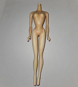 VINTAGE #2 PONYTAIL BARBIE DOLL TM BODY w/ VERY RARE BOXED JAPAN MARKING ON FOOT