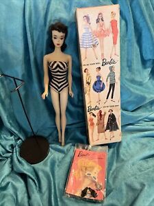 Vintage Ponytail #3 Brunette Barbie, OSS, Mules, Original TM Box (1959) TM Stand