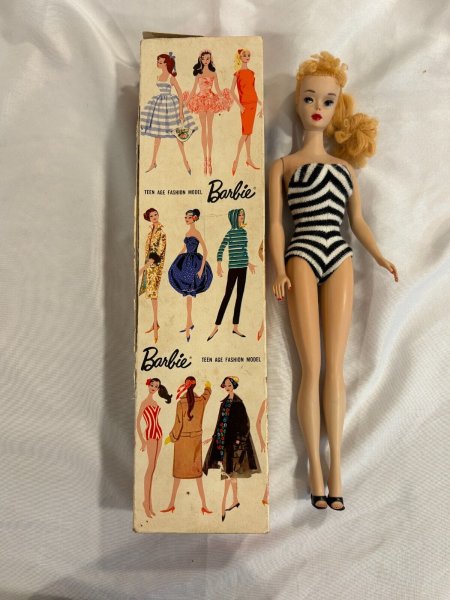 #3 vintage barbie mattel doll in box blond ponytail (51)