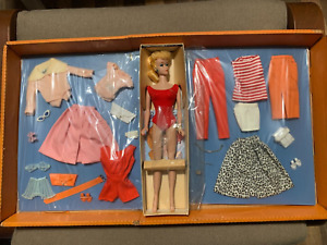 Vintage 1967 Barbie Mix N' Match Set - Lot no.861 (Blonde) PERFECT! NEVER USED!
