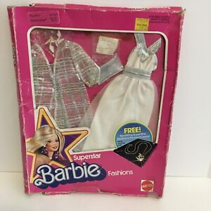 NEW in ORIGINAL BOX Superstar Barbie Fashions Mattel 2252 *MISSING NECKLACE*