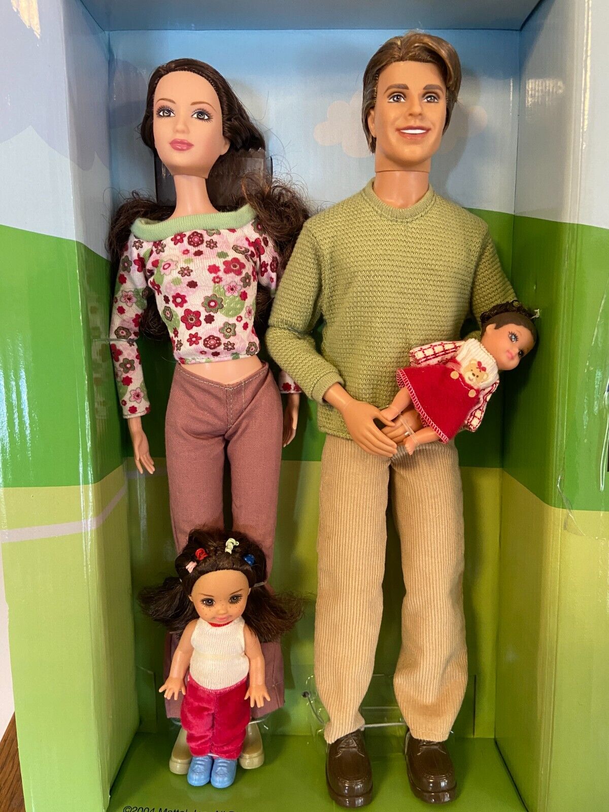 Barbie Happy Family The New Neighbors Lot Of 4 Mom, Dad, Toddler, Baby.  New