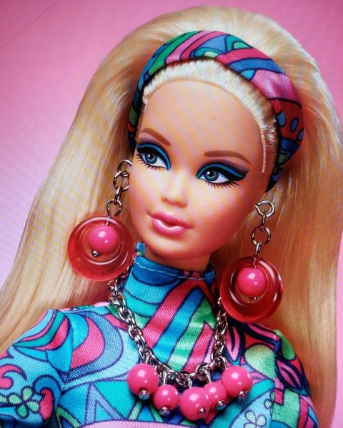 2025 BARBIE SIGNATURE "STYLED BY DESIGN #3" DOLL By BILL GREENING