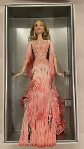 2016 PLATINUM BLUSH FRINGED GOWN BARBIE - BARBIE FAN CLUB - DWF52 - NRFB