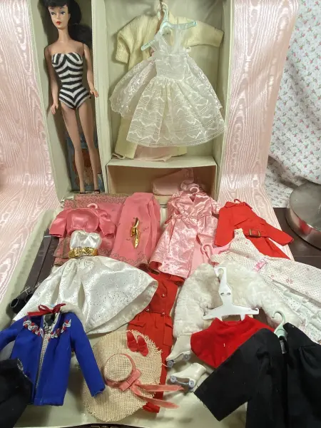 Huge Vintage 1960's Barbie Lot. Doll, Trunk And Clothing