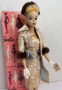 VINTAGE BARBIE #3 PINK SILHOUETTE BOX #961 EVENING SPLENDOR DISPLAY DOLL *RARE*