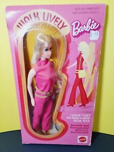 RARE VINTAGE 1971 NEW Barbie Walk Lively Barbie Mattel #1182 BLONDE in BOX