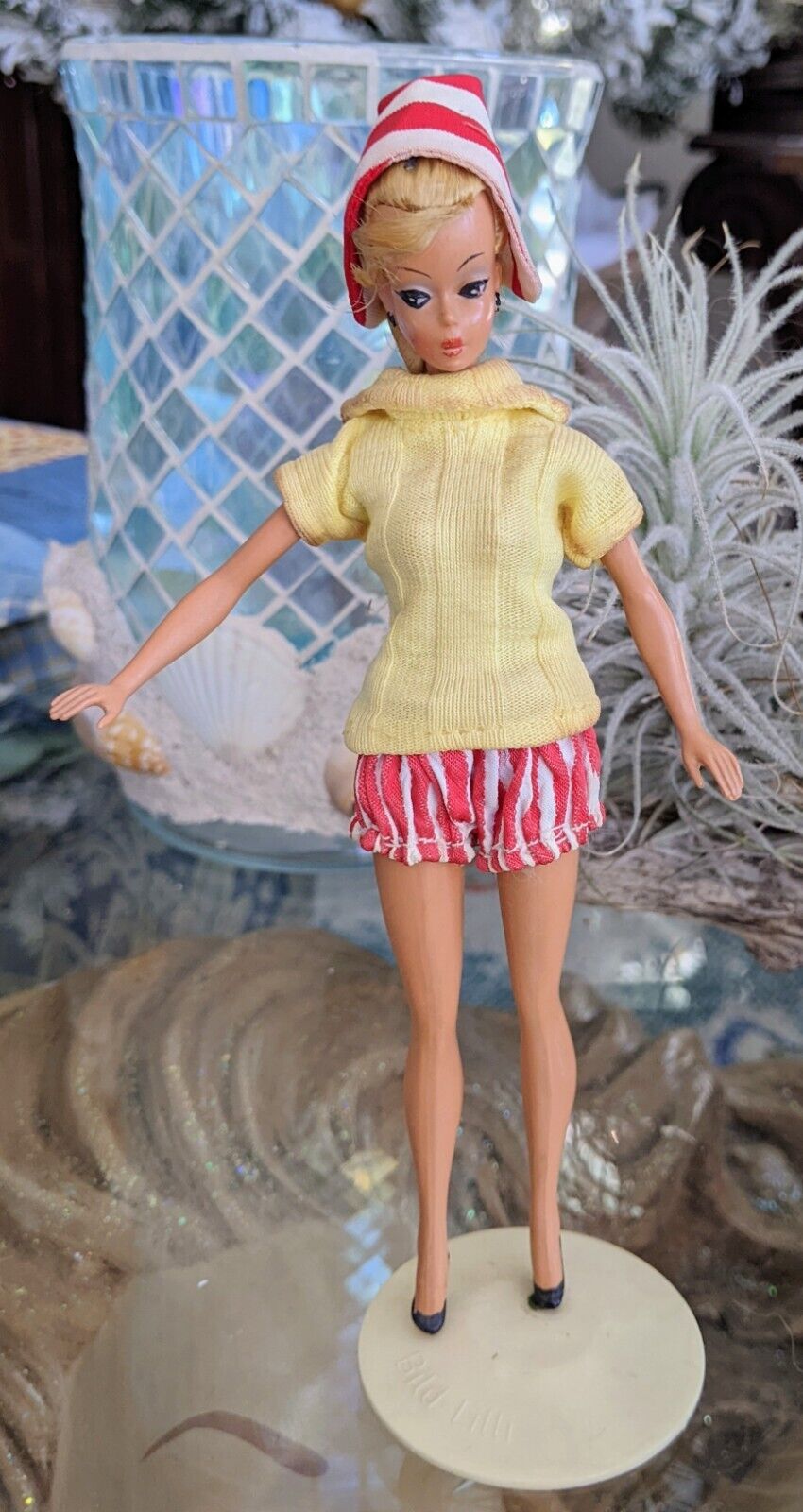 Original Bild Lilli Hausser German Small 7.5" Doll w/ Bild Lilli Beach Outfit
