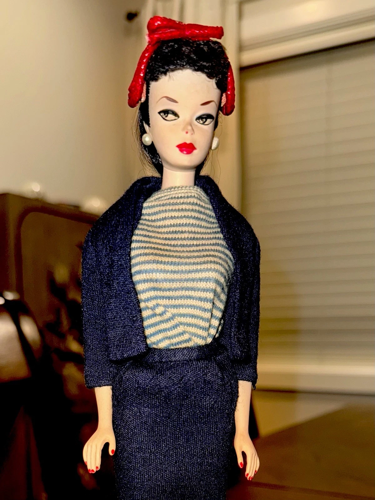 ORIGINAL VINTAGE 1959 #1 BRUNETTE PONYTAIL BARBIE DOLL WITH ALL ORIG FACE PAINT