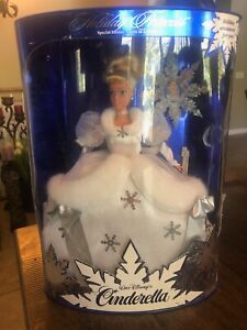 HOLIDAY PRINCESS CINDERELLA BARBIE DOLL 1996 MATTEL 16090 NRFB