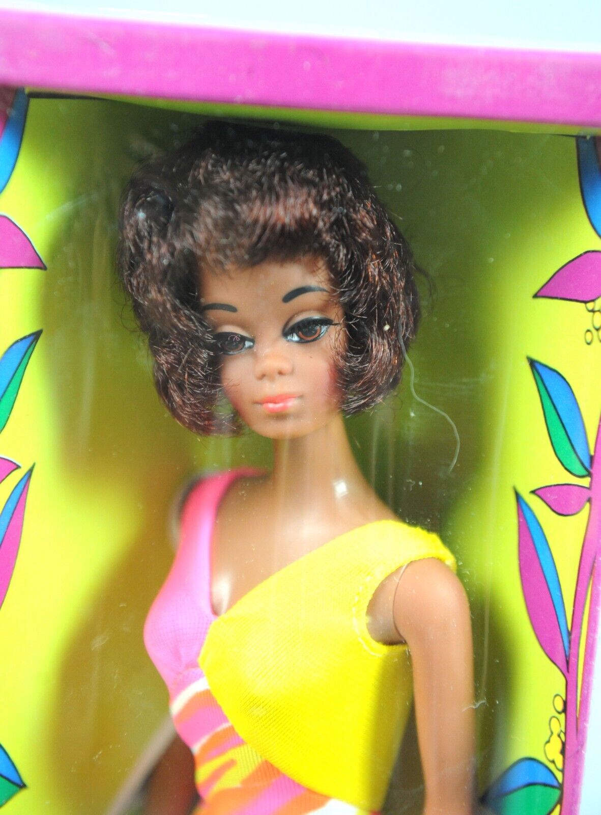 Vintage Mattel #1119 Twist 'N Turn Christie TNT Dk Brown Hair, New, NRFB
