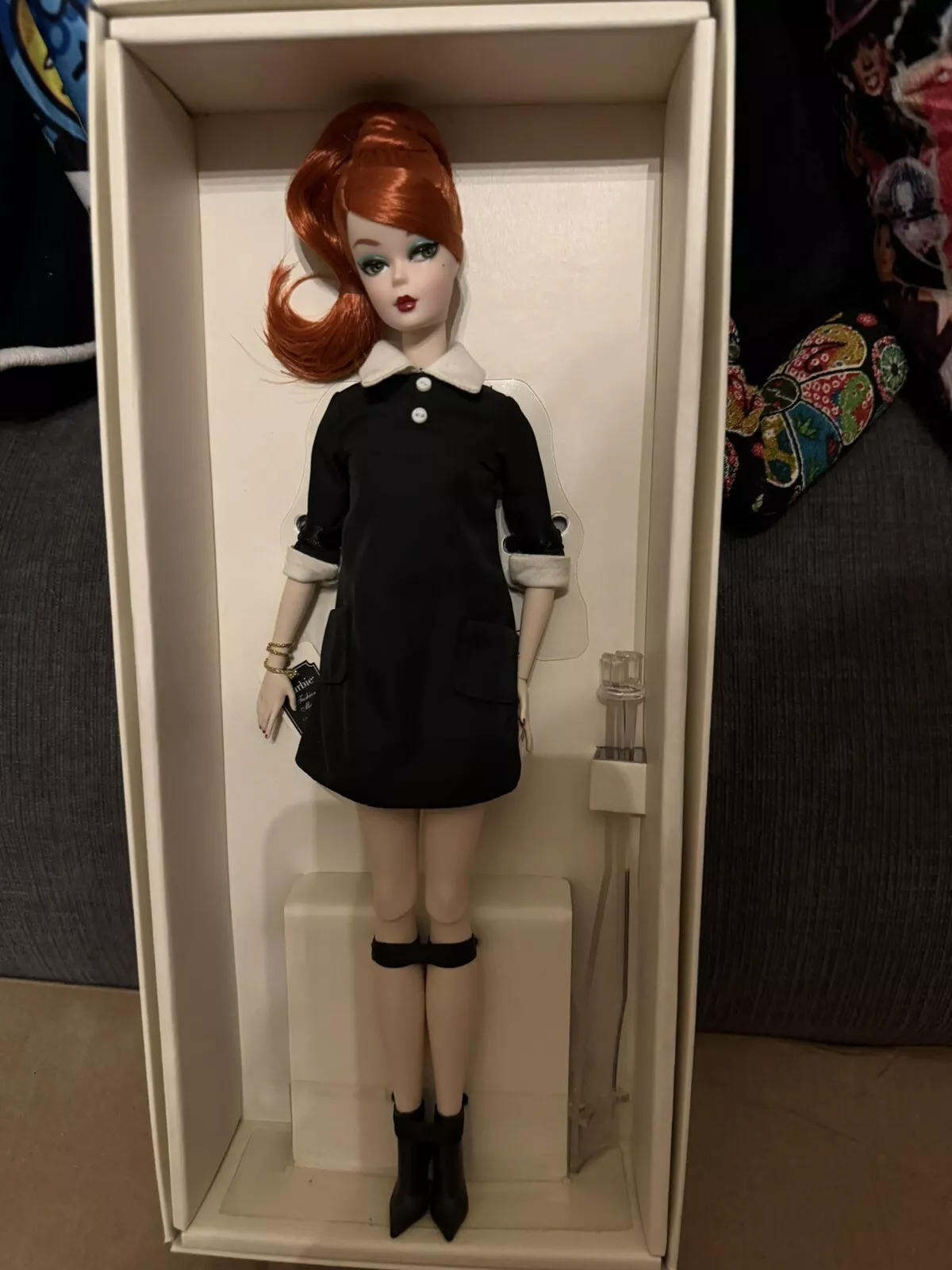 Silkstone Barbie Classic Black - NRFB - Redhead- Limited Ed 300 Rare PDF Paris