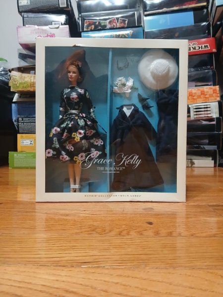 Grace Kelly Barbie coleccion